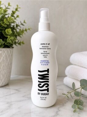 OUAI TWST Hype It Up Curl refreshing spray